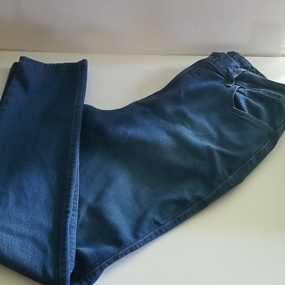 Fashion Nova Jean's